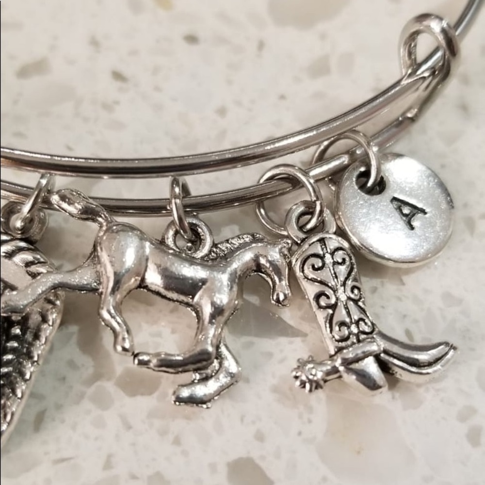 Western silver fashion charm bracelet - Picture 4 of 6